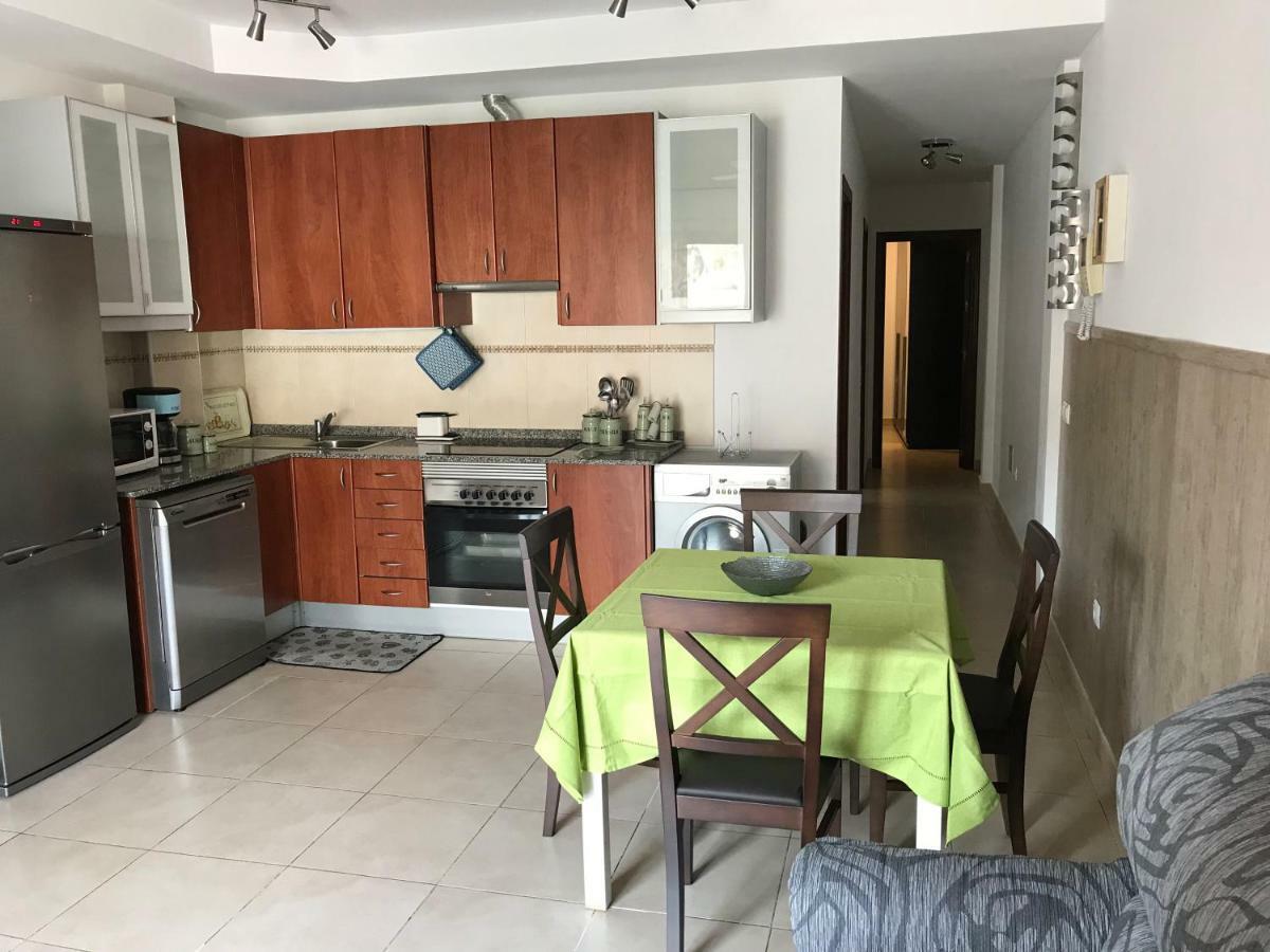 Apartamento Aleo Apartment Пуерто де Мохан Екстериор снимка
